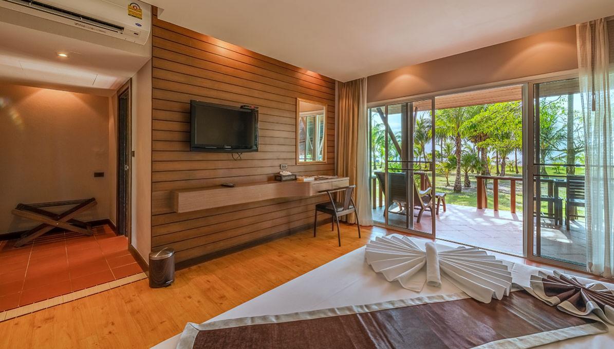 https://www.khokhaoandamanresort.asiawebhosting-10.com/images/accommodation/7/cnk_khokhao_WZB_6576.jpg